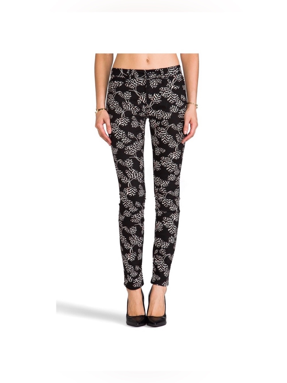 Marc By Marc Jacobs Black Pants White Pink Leaf Print Midrise 25R Summer Knit